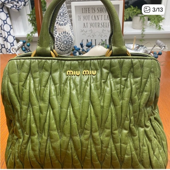 Authentic Miu Miu Matelasse by Prada - Picture 2 of 13